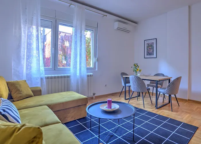 Belgrade City Center Modern Apartment